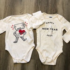 ON 6-12 mo long sleeve onesies